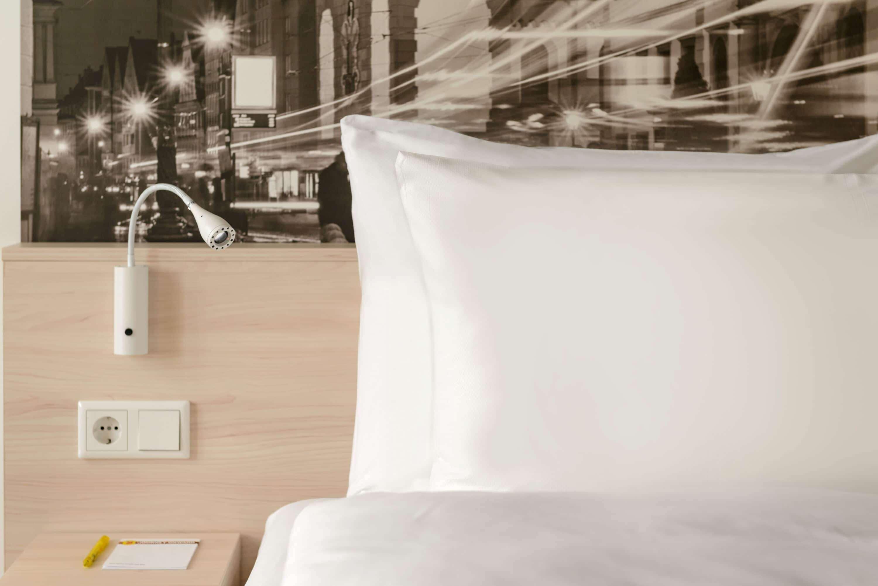 Super 8 By Wyndham Augsburg Hotel Luaran gambar